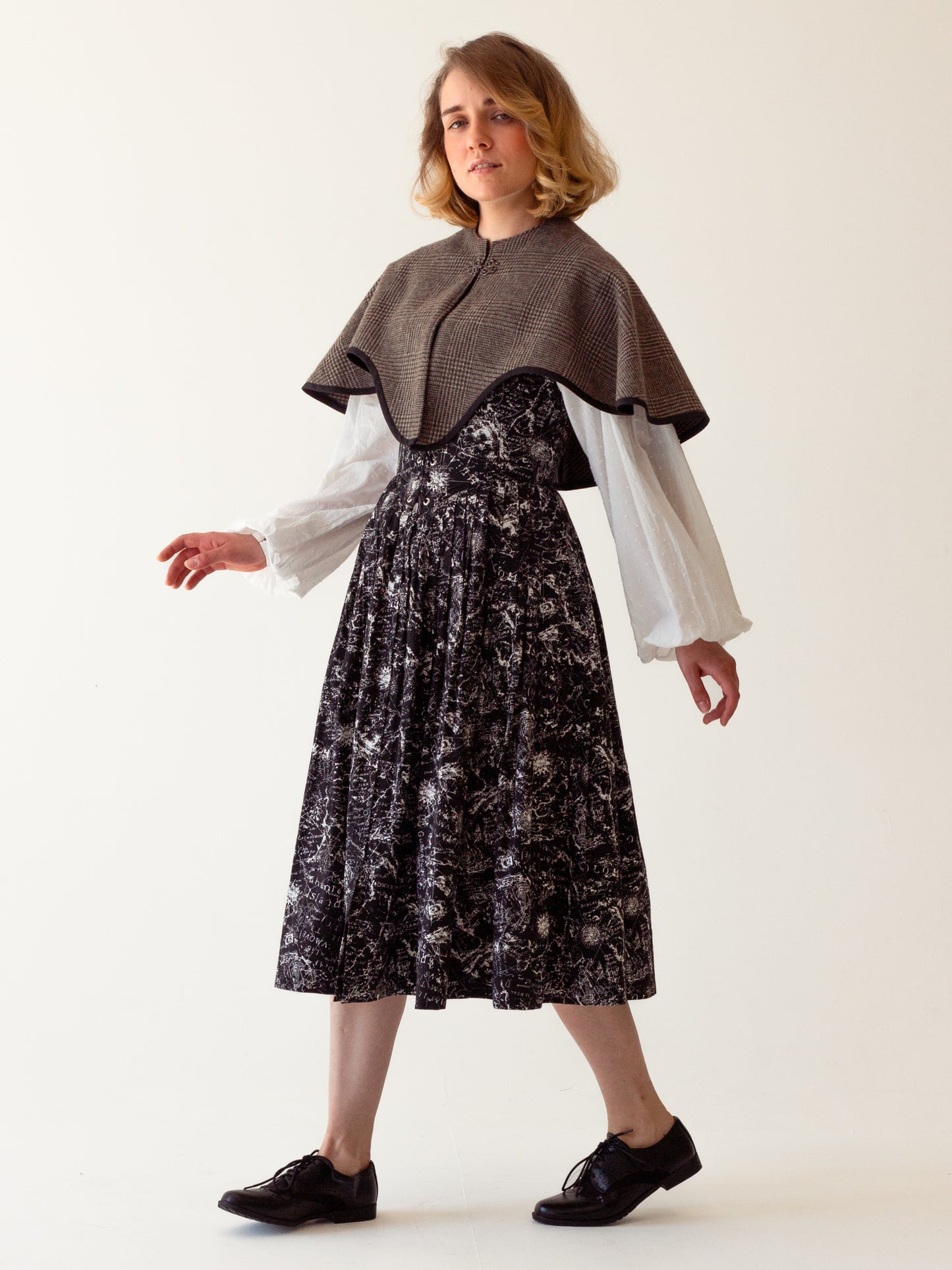 Romantic Pelerine Capelet - Sewing Pattern